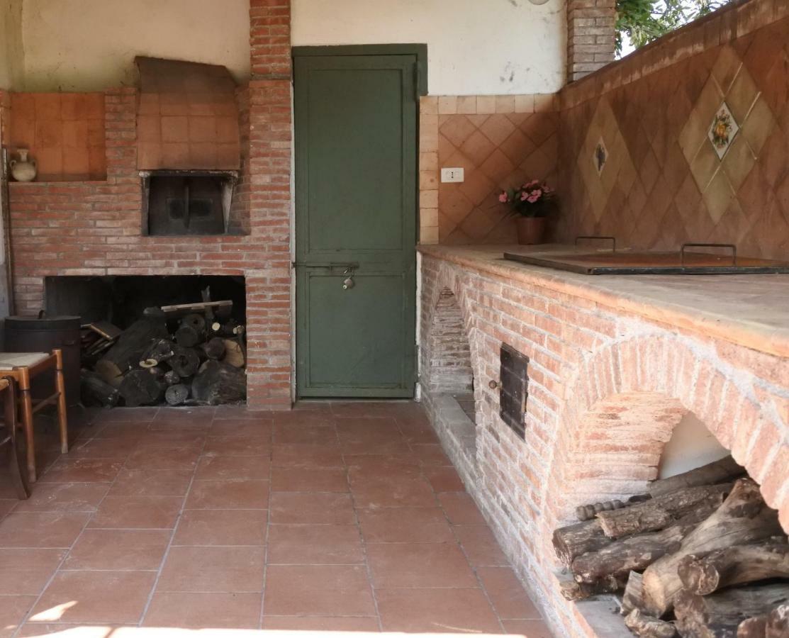 Casa Vacanza Etna Evergreen Villa Piedimonte Etneo Exterior foto